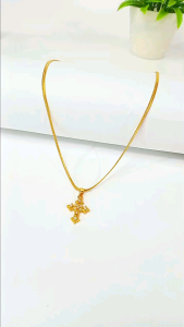 kalung titanium salip cantik arti karat tidak luntur