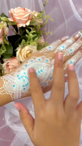 HENNA INSTAN PUTIH( untuk sepasang tangan) FREE GLITER + MANIK+LEM KULIT