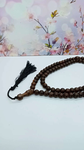 Tasbih Kayu Galih Asem 8mm: Desain Tradisional & Ibadah