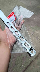 ยึดฝาดรั้ง Wave125 ไฟเลี้ยวบังลมแท้ชูบโครเมี่ยม หนาๆ เงาพิเศษ