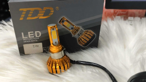 MOTOCYCLE HEADLIGHT TDD T06 40W/WHITE YELLOW