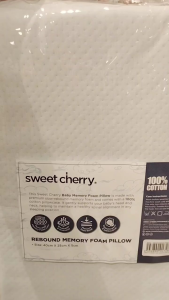 Sweet Cherry Memory Foam Baby Pillow SC271 Rebound Memory Foam Pillow with Cotton Fabric Cover
