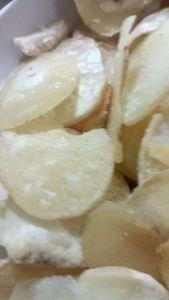 Kripik Talas Krispi: Snack Sehat dari Talas