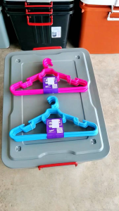 Penyangkut Baju/ Penyangkut Seluar/ Penyangkut Tudung/ 5PCS Plastic Hanger/Plastic Clothes Hanger