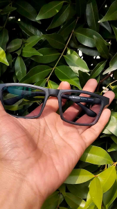 kacamata minus photocromic pria