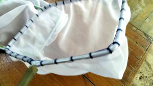 กระชอนกรองไรแดงขนาด 8.5 นิ้วเล็กกระทัดรัดน่าใช้เหมาะกับงานในฟาร์มเลี้ยงปลาทูกชนิด