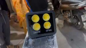 Đèn led pha cốc 50w 100w 200w IP66 ngoài trời siêu sáng BS