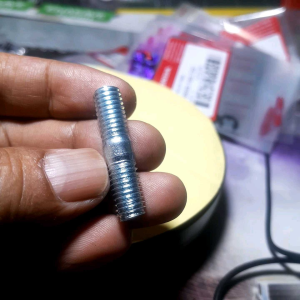 BAUT TANAM KNALPOT 8X8 X 35MM HARGA 1PCS