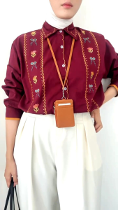 Kemeja Wanita Kekinian Bahan Katun Anna Bordir Hitam Putih Maroon Oversize