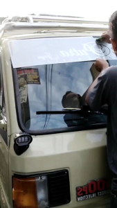 stiker cutting sticker kaca depan truck custom nama kaca depan request nama