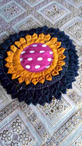 ALAS MANGKOK / ALAS PIRING Per 10 pcs  Diameter 20 cm ( RANDOM )