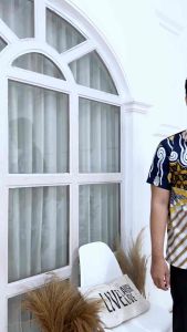 Boutique - Atasan Baju Batik Couple Pasangan Hem Pria Dan Blouse Wanita Bahan Katun Premium Model Terbaru 2024