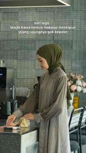 MIRABELLE MAXY DRESS MOTIF BY TULUS\\n\\n Apa Itu MIRABELLE MAXY Dress Motif By Tulus?\\n\\nMIRABELLE MAXY Dress Motif By Tulus adalah pakaian wanita trendy yang memiliki desain dress elegan dan motif unik yang dirancang oleh Tulus, seorang desainer pakaian Indonesia yang dikenal dengan karyanya yang indah dan berkelas.\\n\\n Desain Elegan dari MIRABELLE MAXY Dress\\n\\nMIRABELLE MAXY Dress memiliki desain yang menonjolkan kesan elegan dan feminin. Motif yang digunakan pada dress ini unik dan menarik, membuatnya menjadi pilihan tepat bagi wanita yang ingin tampil modis dan berkelas. Dress ini juga tersedia dalam berbagai warna dan ukuran, sehingga cocok untuk semua jenis tubuh.\\n\\n Keunggulan MIRABELLE MAXY Dress Motif By Tulus\\n\\nMIRABELLE MAXY Dress memiliki beberapa keunggulan yang membuatnya menjadi pilihan tepat bagi wanita yang ingin tampil modis dan berkelas. Beberapa keunggulannya antara lain:\\n\\n- Desain elegan dan motif unik\\n- Bahan berkualitas tinggi yang nyaman digunakan\\n- Tersedia dalam berbagai warna dan ukuran\\n- Cocok untuk acara formal maupun non-formal\\n\\n Mengapa Memilih MIRABELLE MAXY Dress?\\n\\nAda beberapa alasan mengapa MIRABELLE MAXY Dress menjadi pilihan tepat bagi wanita yang ingin tampil modis dan berkelas. Beberapa alasan tersebut antara lain:\\n\\n- Desain elegan dan motif unik yang membuat Anda tampil berbeda\\n- Bahan berkualitas tinggi yang nyaman digunakan sehingga tidak mengganggu aktivitas Anda\\n- Tersedia dalam berbagai warna dan ukuran, sehingga cocok untuk semua jenis tubuh\\n- Cocok untuk acara formal maupun non-formal, sehingga dapat digunakan untuk berbagai kesempatan\\n\\n Cara Memakai MIRABELLE MAXY Dress\\n\\nBerikut adalah beberapa tips memakai MIRABELLE MAXY Dress:\\n\\n Tips Memilih Pakaian Casual untuk Acara\\n\\nJika Anda ingin memakai MIRABELLE MAXY Dress untuk acara casual, Anda dapat memadukannya dengan sepatu sneakers atau sandal flat. Anda juga dapat menambahkan aksesori seperti gelang atau kalung sederhana untuk menambah kesan feminin.\\n\\n Padu Padan dengan MIRABELLE MAXY Dress\\n\\nMIRABELLE MAXY Dress dapat dipadukan dengan berbagai jenis pakaian lainnya. Misalnya, jika Anda ingin tampil formal, Anda dapat memadukannya dengan sepatu high heels dan clutch. Sedangkan jika Anda ingin tampil lebih santai, Anda dapat memadukannya dengan sepatu sneakers dan tas selempang.\\n\\n Mencocokkan Aksesoris dengan MIRABELLE MAXY Dress\\n\\nAksesoris dapat menambah kesan feminin pada MIRABELLE MAXY Dress. Beberapa aksesoris yang cocok dipadukan dengan dress ini antara lain:\\n\\n- Gelang atau kalung sederhana\\n- Tas selempang atau clutch\\n- Sepatu high heels atau sneakers\\n\\n Bagaimana Membeli MIRABELLE MAXY Dress?\\n\\nBerikut adalah beberapa langkah yang dapat Anda lakukan untuk membeli MIRABELLE MAXY Dress:\\n\\n Menemukan Penjual Resmi MIRABELLE MAXY Dress\\n\\nAnda dapat menemukan penjual resmi MIRABELLE MAXY Dress di berbagai platform e-commerce seperti Lazada, Shopee, dan Tokopedia. Pastikan Anda membeli dari penjual resmi agar mendapatkan produk yang asli dan berkualitas.\\n\\n Panduan Pembelian Online MIRABELLE MAXY Dress\\n\\nBerikut adalah beberapa langkah yang dapat Anda lakukan untuk membeli MIRABELLE MAXY Dress secara online:\\n\\n1. Pilih penjual resmi MIRABELLE MAXY Dress di platform e-commerce yang Anda gunakan\\n2. Pilih ukuran dan warna yang sesuai dengan kebutuhan Anda\\n3. Masukkan alamat pengiriman dan metode pembayaran yang Anda inginkan\\n4. Konfirmasi pesanan Anda dan tunggu sampai produk dikirimkan\\n\\n Garansi dan Layanan Pelanggan MIRABELLE MAXY Dress\\n\\nMIRABELLE MAXY Dress dilengkapi dengan garansi dan layanan pelanggan yang baik. Jika Anda mengalami masalah dengan produk yang Anda beli, Anda dapat menghubungi layanan pelanggan MIRABELLE MAXY Dress untuk mendapatkan bantuan.\\n\\nDengan membeli MIRABELLE MAXY Dress Motif By Tulus, Anda akan mendapatkan pakaian wanita trendy yang memiliki desain dress elegan dan motif unik. Selamat berbelanja!\"