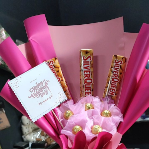 Kinovsyashop - BEST SELLER Bucket Silverqueen 25 gr en Chocolate Balls Tobelo