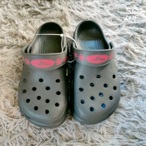 ชายหญิง รองเท้าแตะ วัสดุชั้นดี มาตรฐาน นุ่มสบาย สวมใส่