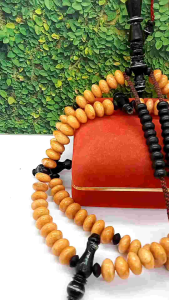 Tasbih Tijani Batu Marjan Oren Kombinasi Hitam
