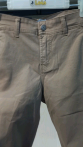 Celana Pendek Chinnos HSD 011 BR (Slim Fit)