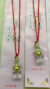 Dây chuyền tháp đựng xá lợi