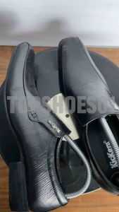 Sepatu Kerja Kantor Kickers Pantofel Kulit Serat Kayu