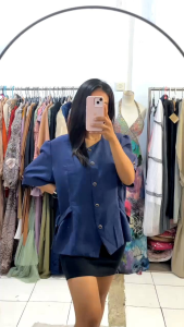 Sale Atasan Navy Kode A25: Pakaian Wanita Nyaman & Desain Kasual