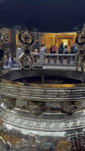 เครื่องรางวัดหลงซาน ไต้หวัน เสริมความช่วยเหลือ