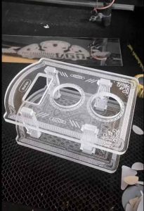 อะคลีลิค ชุดชั้นวางแก้วน้ำ งานVIP ตกแต่งซาวด์เครื่องเสียงรถยนต์ทุกชนิด