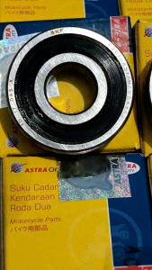BERING RODA DEPAN KHARISMA 6201 RS S.K.F ASPIRA (1 SET = 2 PSC) BEARING 6201 RS ASPIRA S.K.F BEARING RODA DEPAN UNTUK SEMUA MOTOR BEBEK HONDA