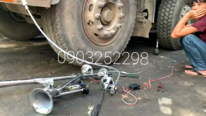 Còi hơi -kèn hơi INOX dài 70cm hoặc 60cm 12v 24v cho xe có bình hơi.âm thanh chất