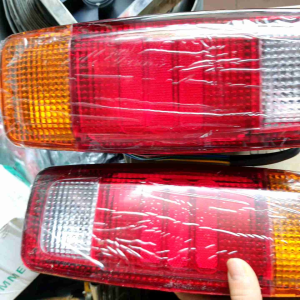 đèn hậu kia k2700k190k165 kia 1t4 k3000 Hàn Quốc đèn lái sau rắc kim xịn ko cần chế