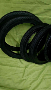 Leo brand new bicycle tires 18x2.125 16x1.75 16x2.125 14x2.125 12 1/2x2 1/4 good quality actual photo fast shipping