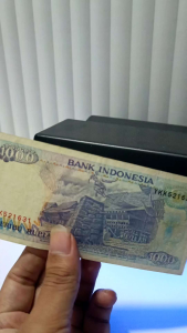 Uang Kuno 1000 Lompat Batu 1992 Unik Kaligrafi