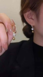 A123 (Beli 2 dapat bonus) COD Anting bola juntai manis titanium wanita original