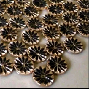 COD 400 pcs Diameter 13/15 mm Kancing Kemeja Motif Bunga Emas - Kancing Baju Lubang 2 Import