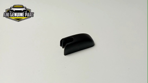 Cover / Tutup Baut Wiper Arm Belakang Yaris Vios Fortuner Innova Calya Sigra ORIGINAL 2016-2020