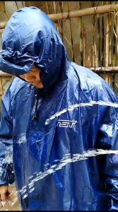 JAS HUJAN BAJU CELANA PARASUT TERMURAH TERLARIS