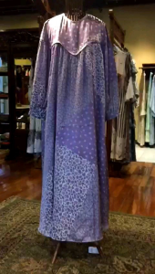 Abina Dress by Dian Pelangi LIMITED EDITION Busana Muslim Baju Maxi Gamis Abaya Kaftan Gaun Outfit Pesta Kondangan Pernikahan Casual Formal Wanita Hijaber Cantik Anggun Modis Modern Elegan Mewah Model Korea Terbaru Motif Batik Cap Hand Made Kekinian