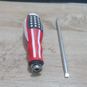 Obeng Amerika Bolak Balik 6\\\" BB USA: Obeng Plus Minus