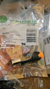 Jack  biscong  loa  Neutrik  bọc inox  loại  1(giá  1 cái)