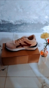 Sepatu Non-Original lokal Casual Trainers Shoes Model Terbaru & Keren  Desain Stylish & Trendy Harga Terjangkau Kualitas Baik Sneaker Wanita Cewek Sport  Kasual Olahraga