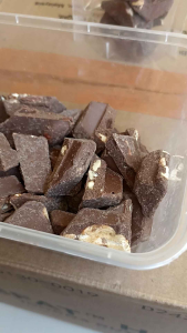 patahan coklat 100g di jamin enak