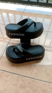 Sandal Jepit Fashion X 819+1 /Sandal Jepit Wanita Viral Kekinian/ EVA Sandal Jepit Wanita Wedges Hak tinggi 7 cm
