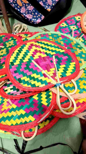 Kipas Anyman Bambu Ukuran Sedang