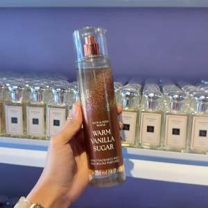Bath & Body Works “Warm Vanilla Sugar” Mist