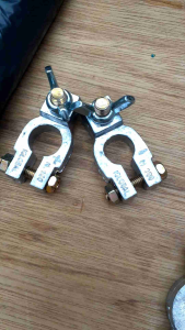 Kepala Aki Mobil Bahan Timah NS50 & NS70