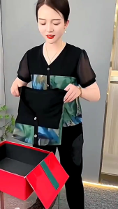 Áo thun nữ cổ tim tay ngắn phối voan - M17 -Women somi hot màu đen đễ thương