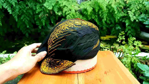 BLANGKON JOGJA MATARAMAN HALUS HITAM MODANG KUSUMO KUNING BISA DI LIPAT DAN DI CUCI