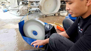 đá mài nước đường kính đá 40cm dày 5 cm trục 2 cm