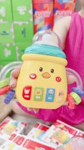Đồ Chơi Xúc Xắc Lục Lạc Gặm Nướu Hình Bình Sữa Cho Bé Có Nhạc Đèn Âm Thanh Động Vật Kích Thích Giác Quan Phát Triển Kĩ Năng Cơ Bản