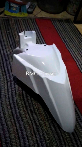 Spakbor Slebor Depan Vario LED 110 FI Warna Putih