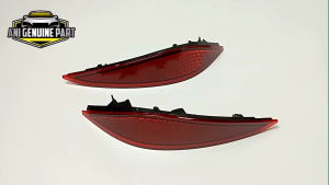 Mata Kucing Reflektor Bumper Belakang Rush Terios 2018-2020 Original